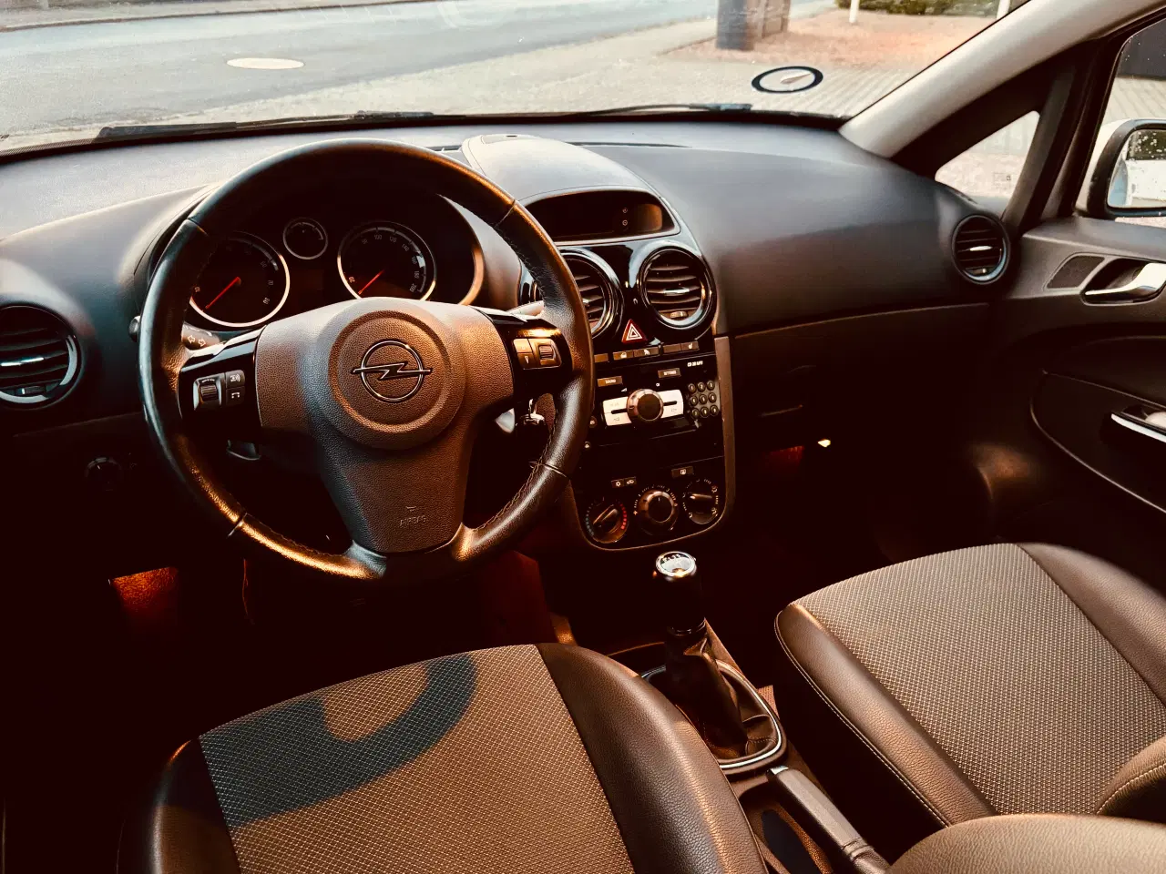 Billede 5 - Opel Corsa 1,4 Benzin Frisk Nysynet 