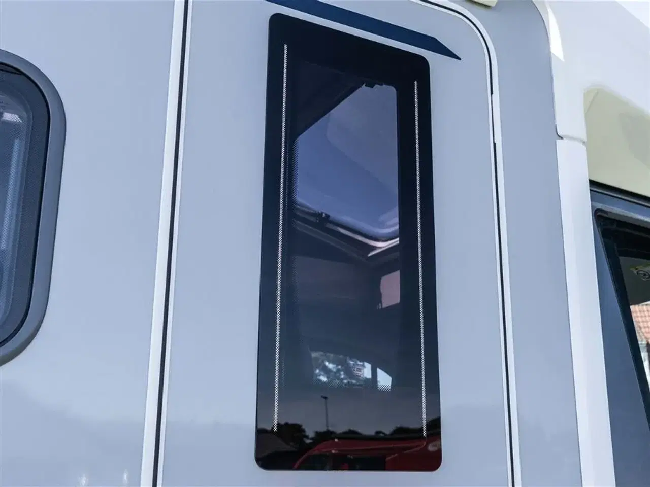 Billede 19 - 2023 - Knaus Vansation 640 MAN VAN TI MEG   Bedst kørende autocamper.
