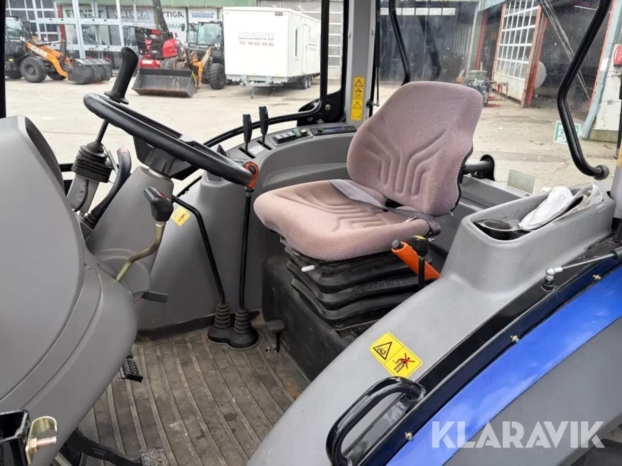 Billede 12 - Traktor Lovol M504 med frontlæsser