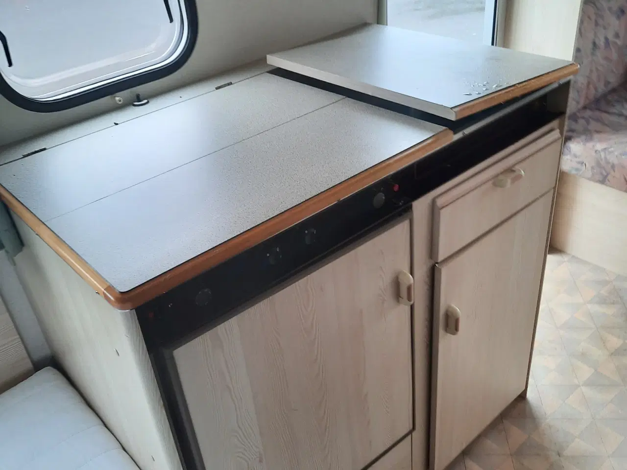 Billede 4 - kun 900 kg total