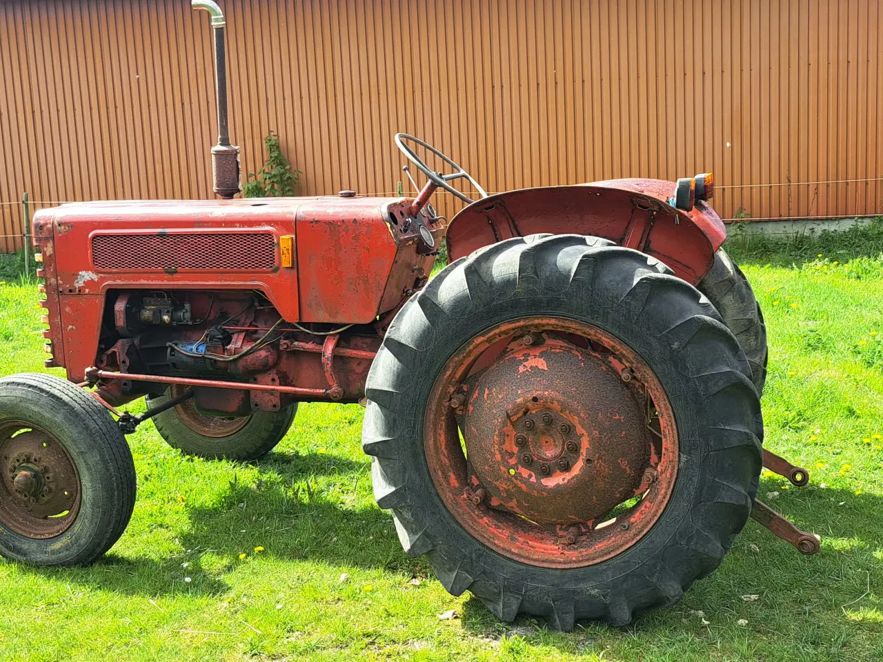 Billede 3 - International traktor 