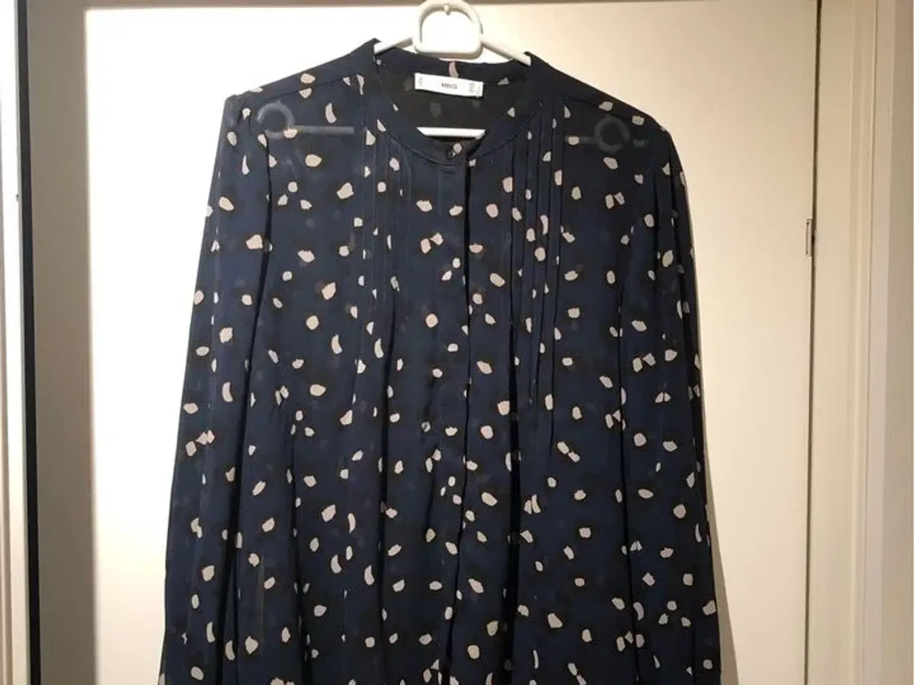 Billede 2 - MNG Bluse Str. L