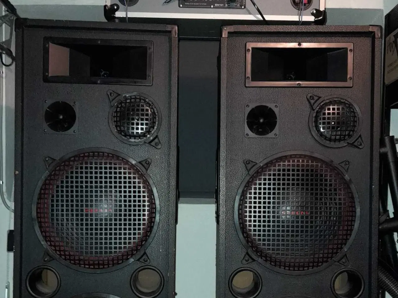 Billede 9 - Udlejes - Festhøjtaler 150W XOOM STEREO BOX