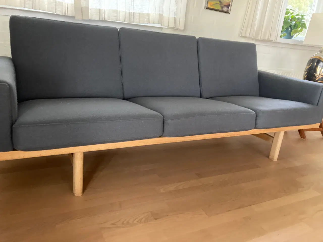 Billede 2 - Hans Jørgen Wegner 3 pers sofa - GE236