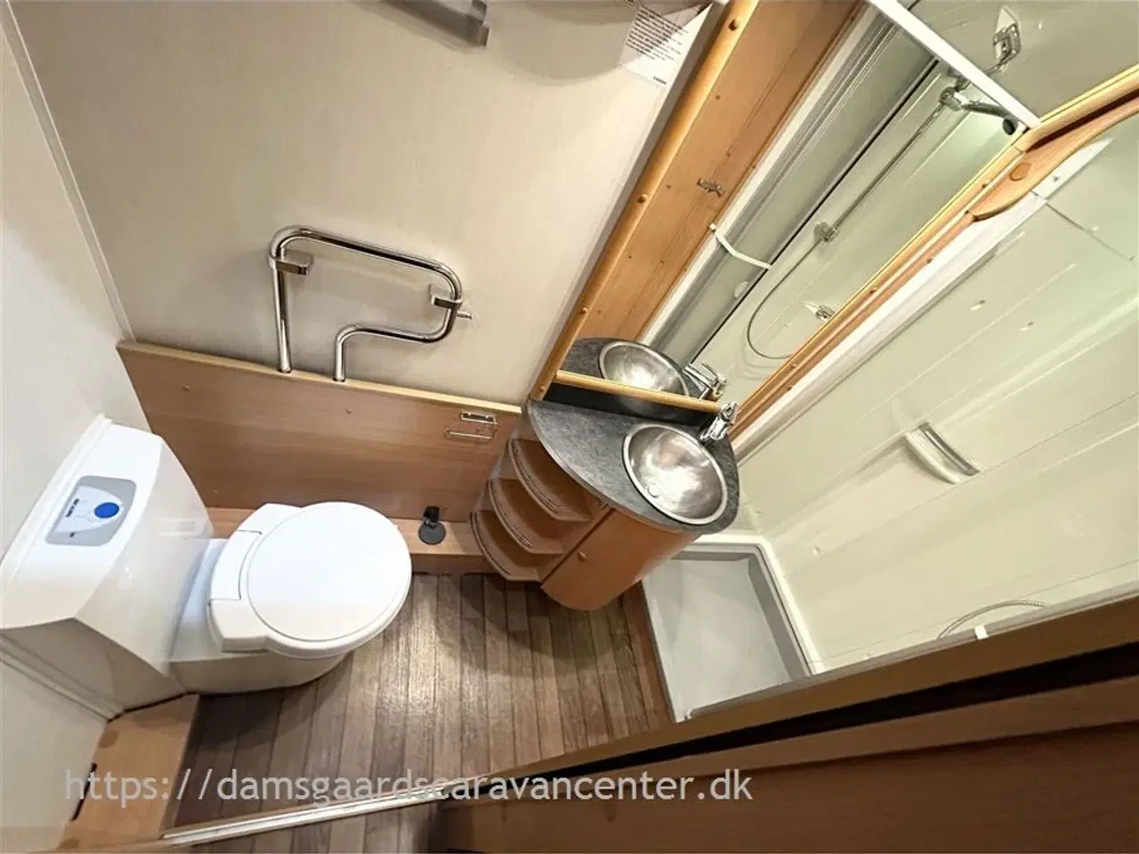 Billede 20 - 2011 - Cabby Comfort 650+ FT White Line Dobbeltseng - Centralvarme - Mover - Fortelt