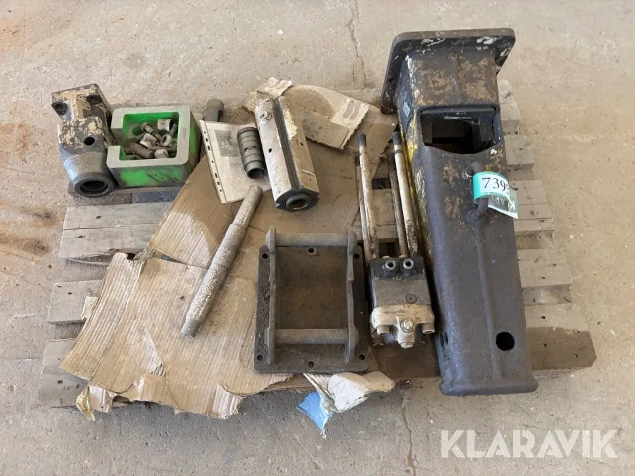 Billede 2 - Hydrauliskhammer i dele.