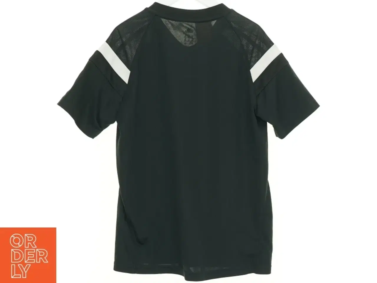 Billede 2 - T-Shirt fra Adidas (str. 152 cm)