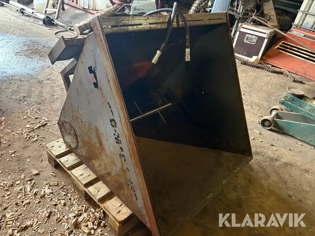 Billede 1 - Strøskovl JST