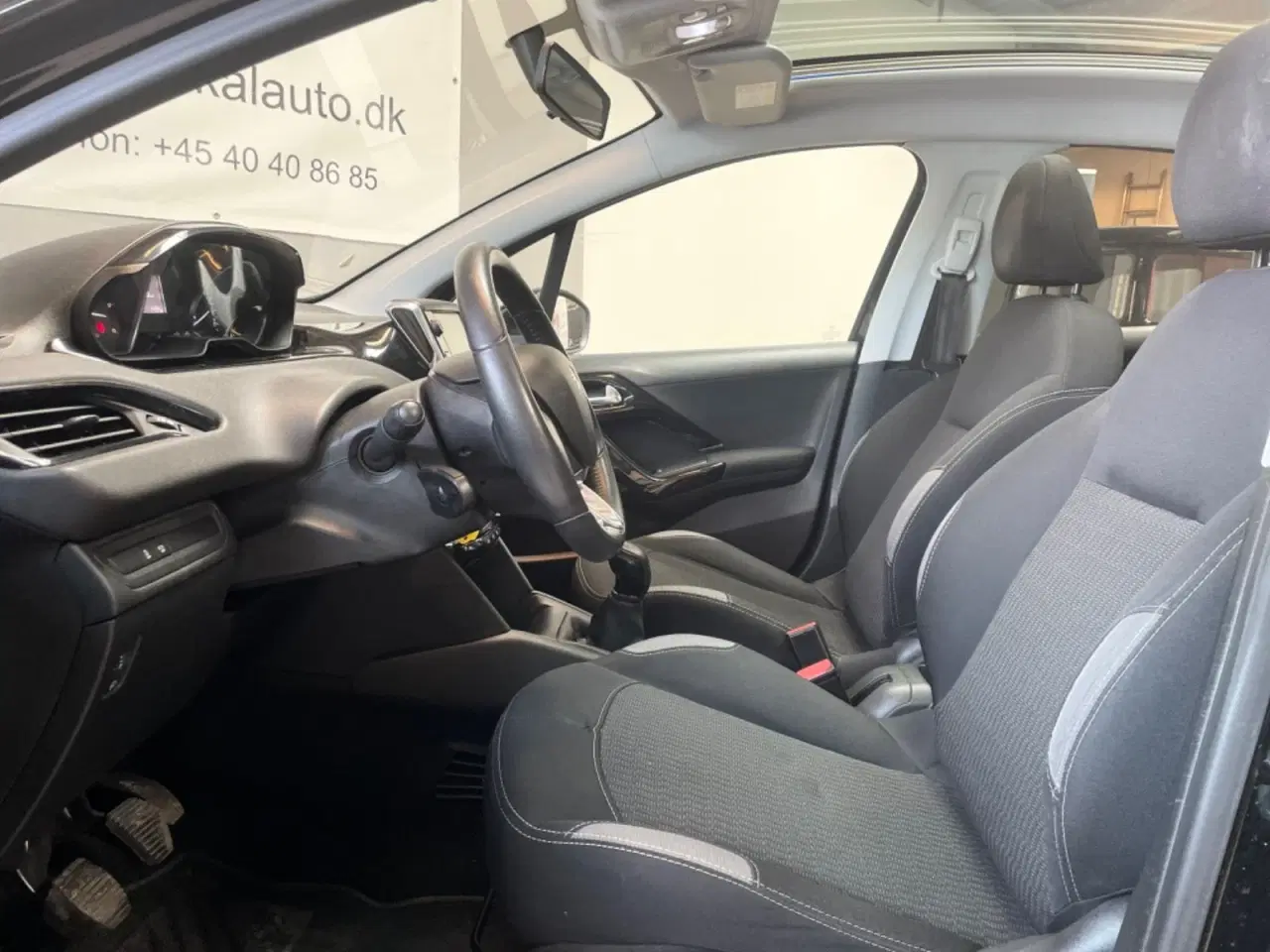 Billede 8 - Peugeot 208 1,6 BlueHDi 100 Desire Sky