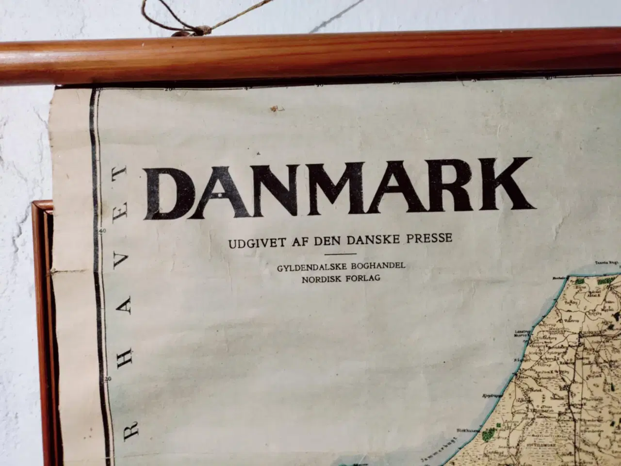 Billede 2 - fint lille danmarks kort ikke for stort har patina