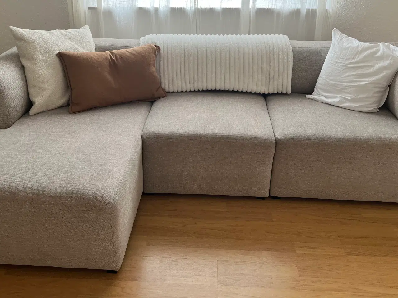 Billede 1 - Venstrevendt chaiselong sofa