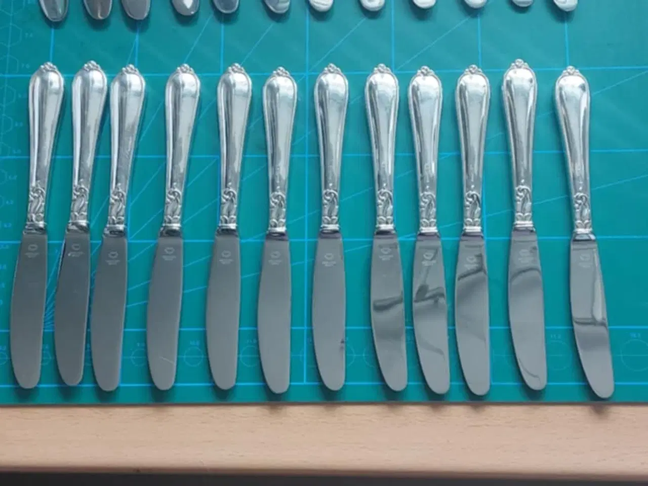 Billede 1 - HERTA middags- og frokostknive