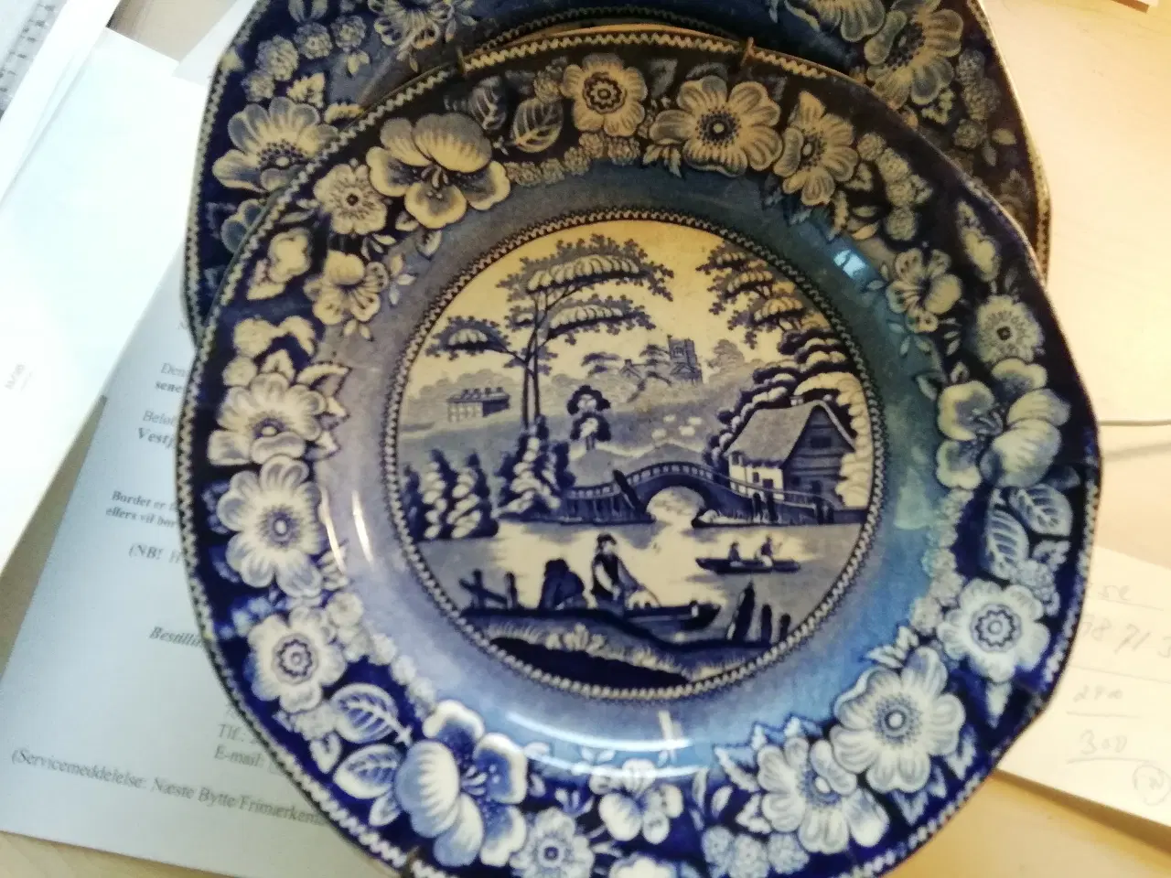 Billede 1 - Wild Rose motiv på gamle tallerkner