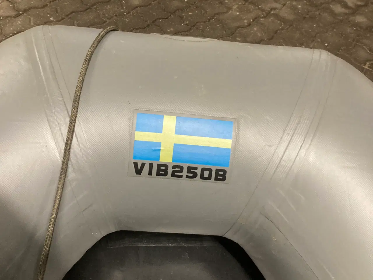 Billede 1 - Gummibåd med elmotor