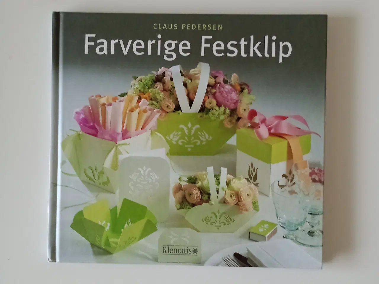 Billede 1 - Bog:  Farverige Festklip