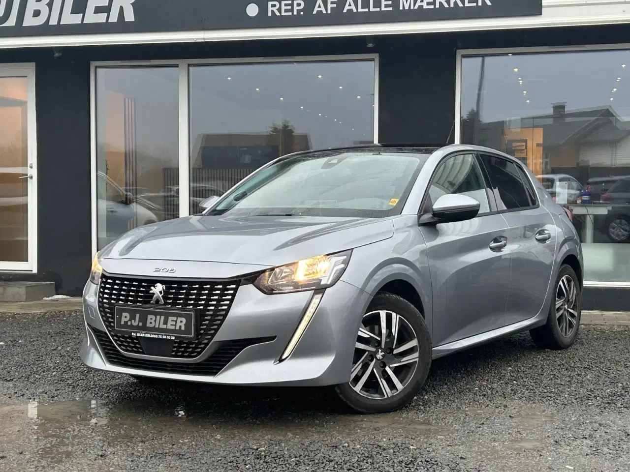 Billede 1 - Peugeot 208 1,5 BlueHDi 100 Allure Sky