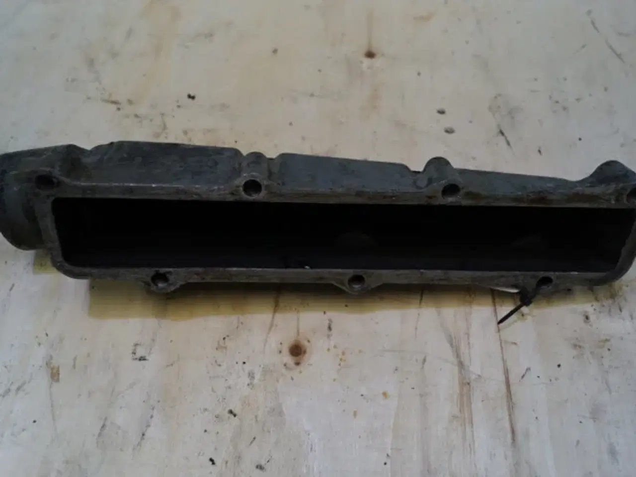 Billede 3 - Massey Ferguson 135 Indsugnings manifold 37188557