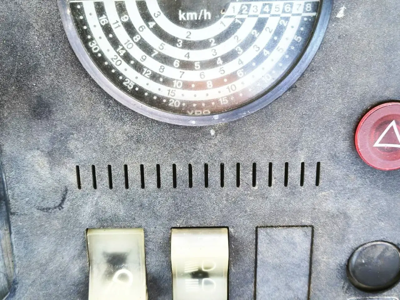 Billede 5 - John Deere 2140 / MOMSFRI / med frontlæsser / 6300 timer / 2 redskaber