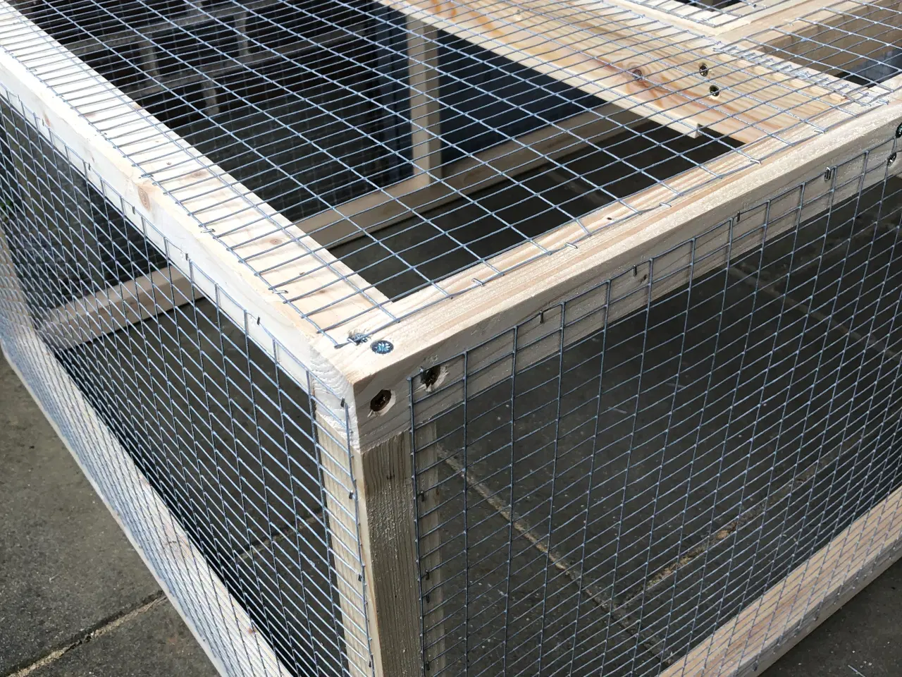 Billede 2 - Løbegård med åbning i top