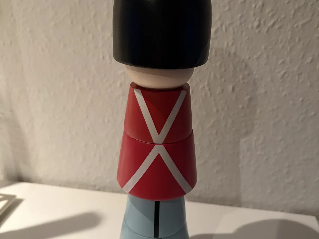 Billede 2 - Stabel garder Frisenborg