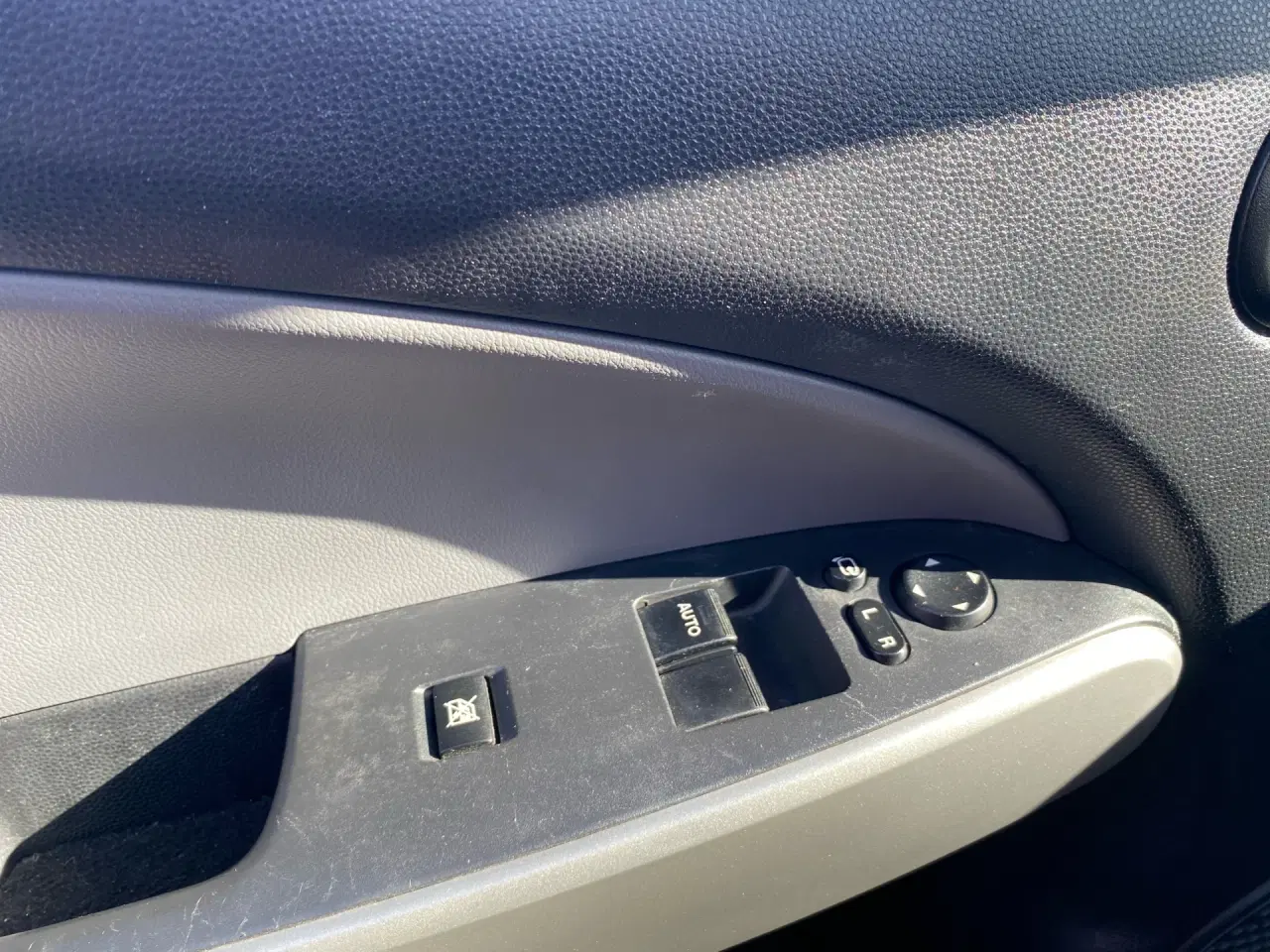 Billede 13 - Mazda 2 1,3 Advance 86HK 5d