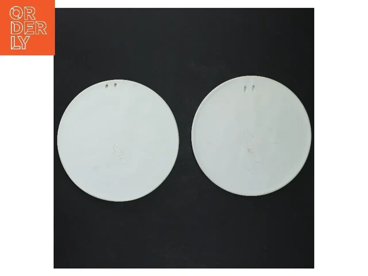 Billede 2 - Kunstneriske porcelænsplatter fra Bing Og Grøndal (str. Ø 14,5 cm)
