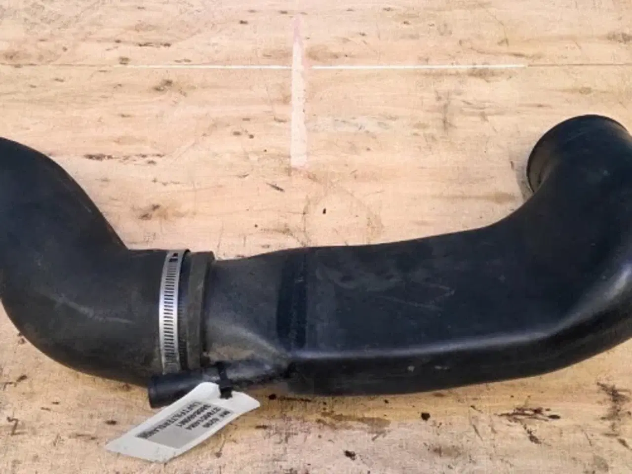 Billede 6 - Massey Ferguson 6290 Luftfilterslange 3780514M4