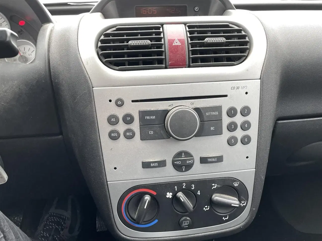 Billede 4 - Opel Corsa 1,2 Twinport Enjoy 80HK 5d 6g