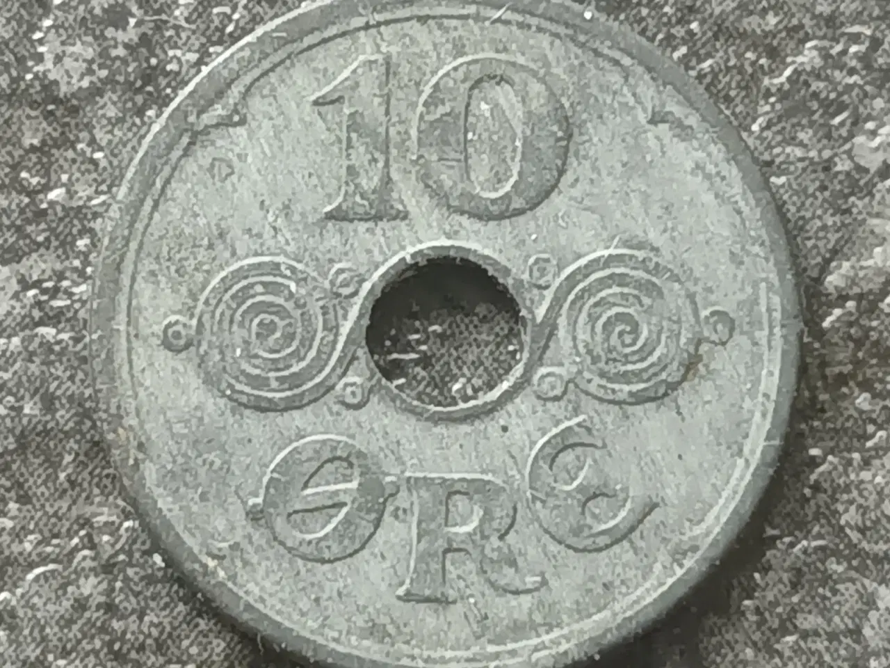 Billede 2 - 10 Øre 1945