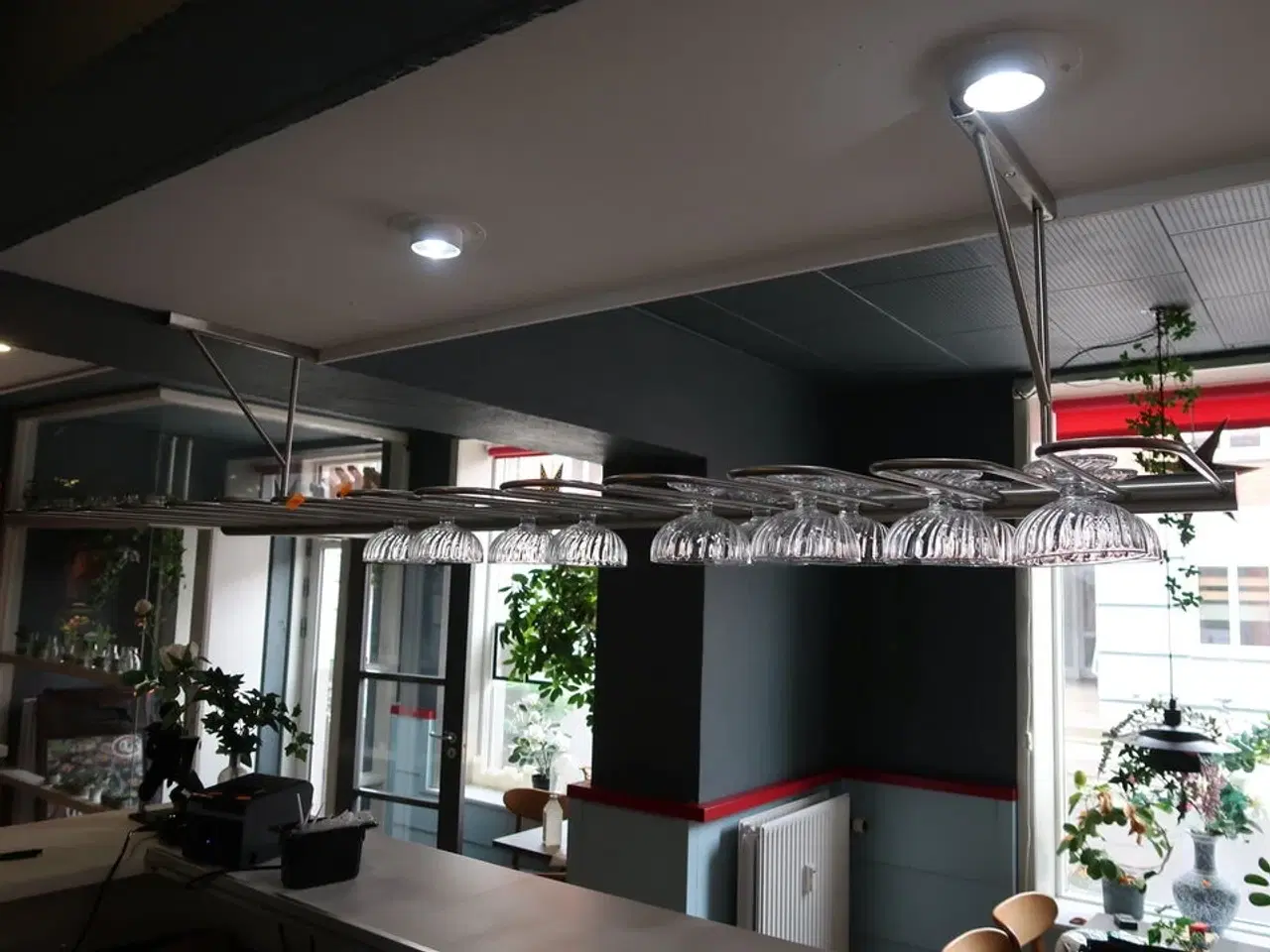 Billede 1 - Glashylde med div. Glas