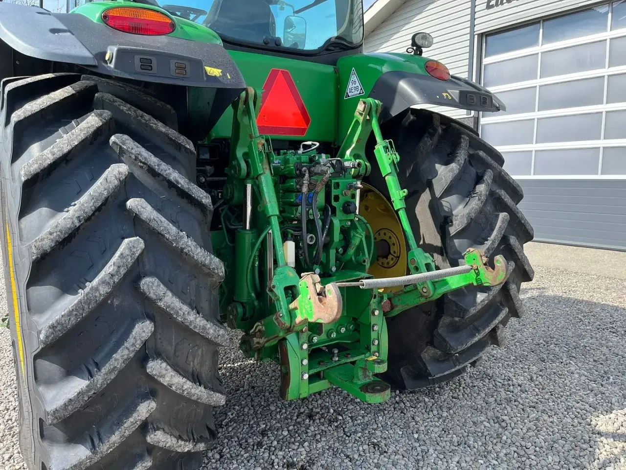 Billede 14 - John Deere 7280R Med næsten nye dæk på og frontlift.