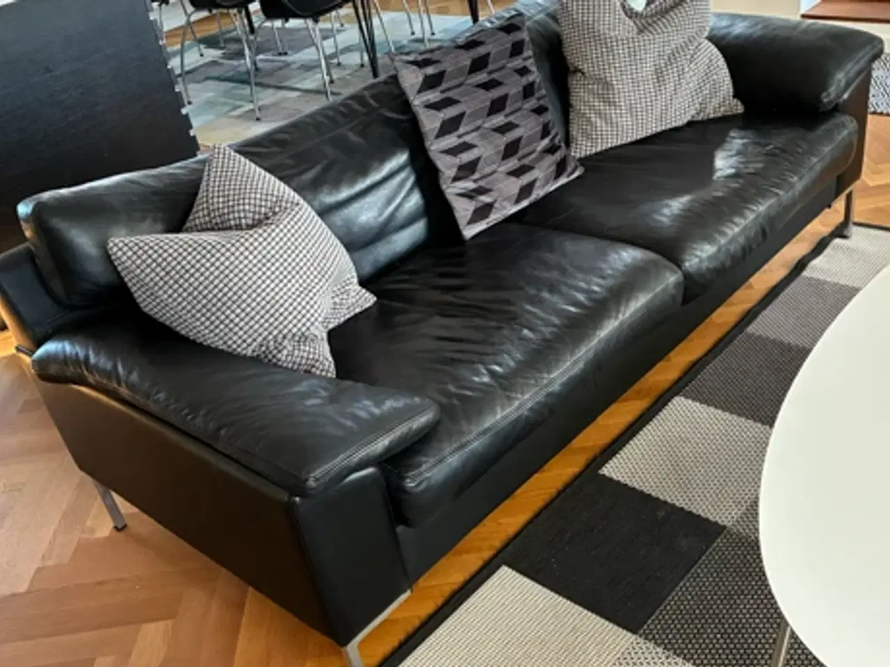 Billede 2 - Læder Sofa 3+2 personer