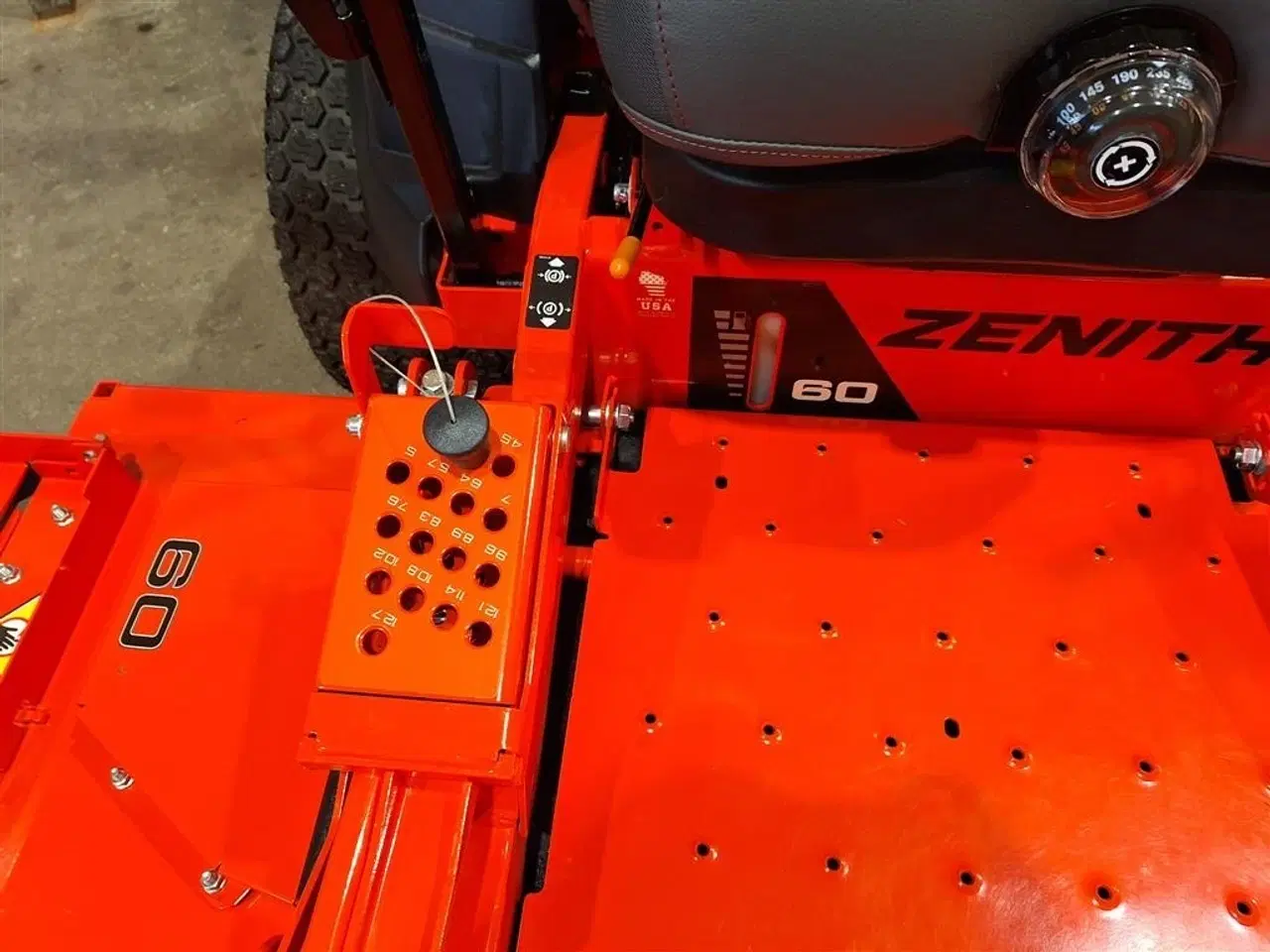Billede 6 - Ariens Zenith 60" SD