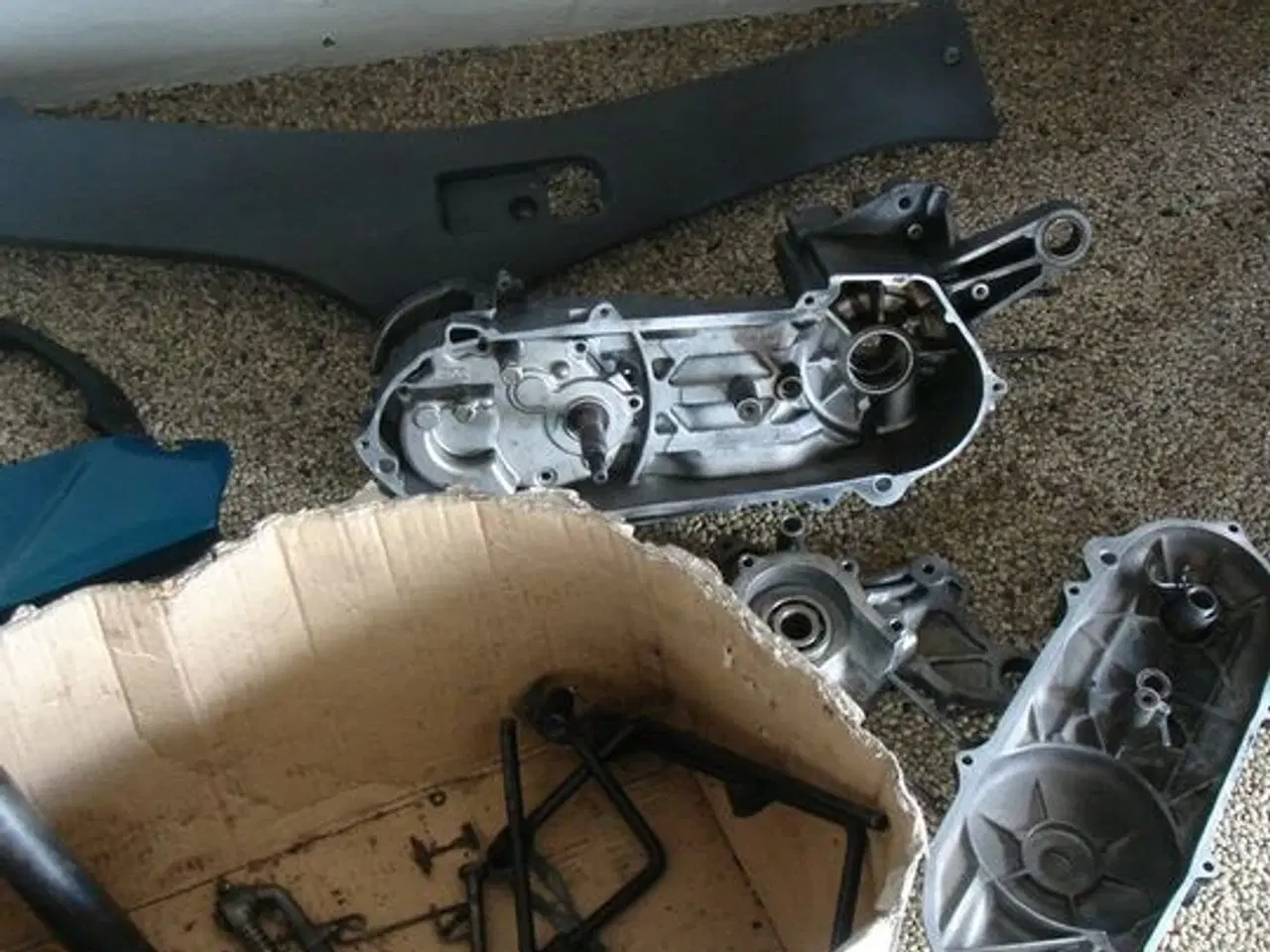 Billede 4 - Suzuki AP 50 Nye og brugte dele.