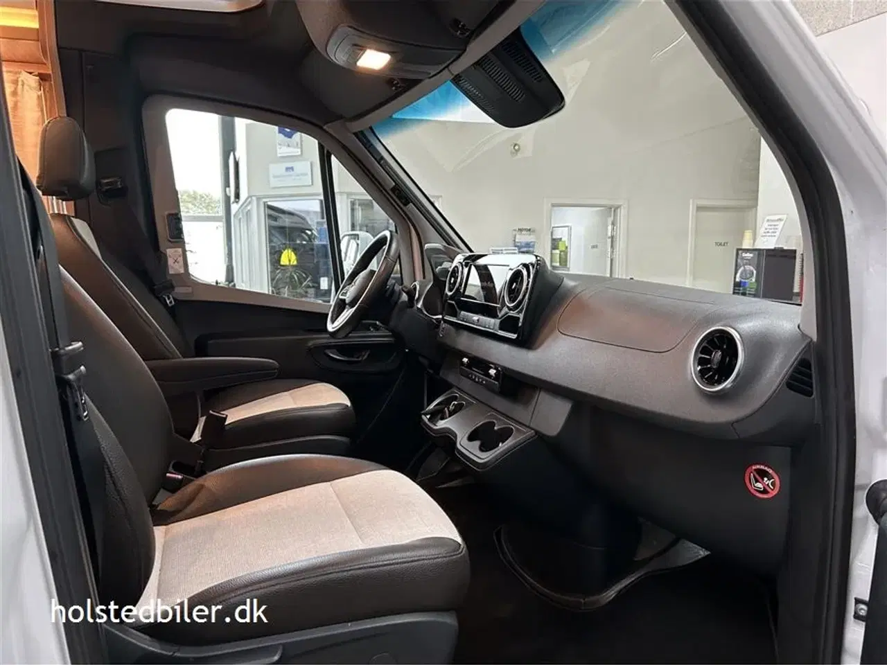 Billede 7 - 2023 - Weinsberg Pepper Edition MEG 640 Mercedes   Aut - adaptiv fartpilot - 170 HK.