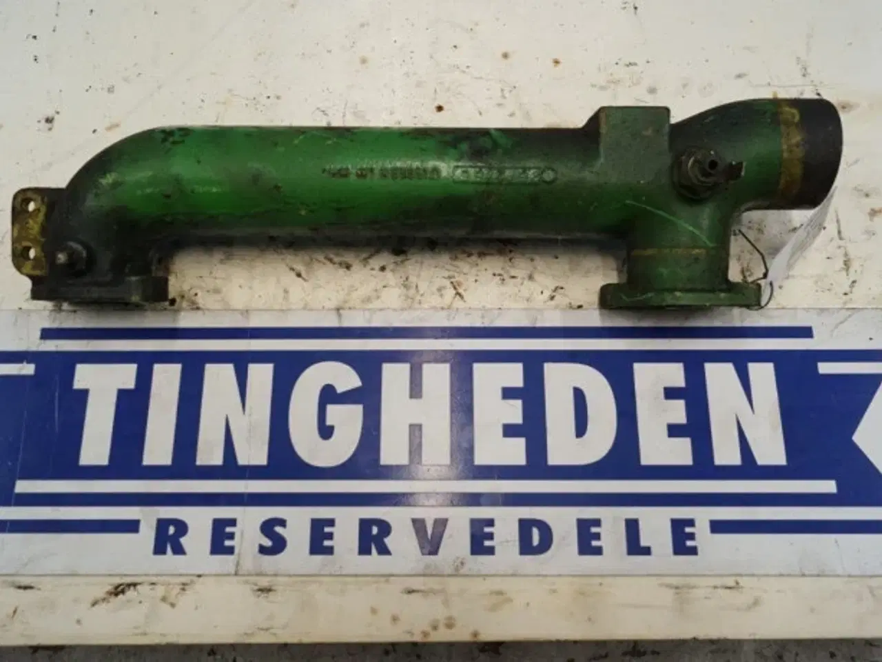 Billede 1 - John Deere 3140 Indsugningsmanifold R65851