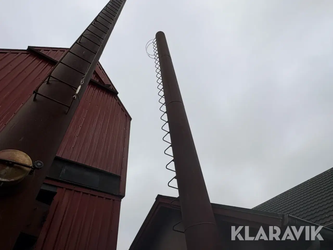 Billede 8 - Halmfyr med 2 skorstene