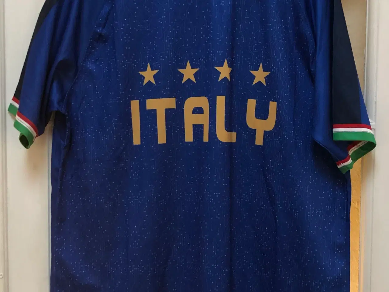 Billede 1 - Ny fodboldtrøje str Xl