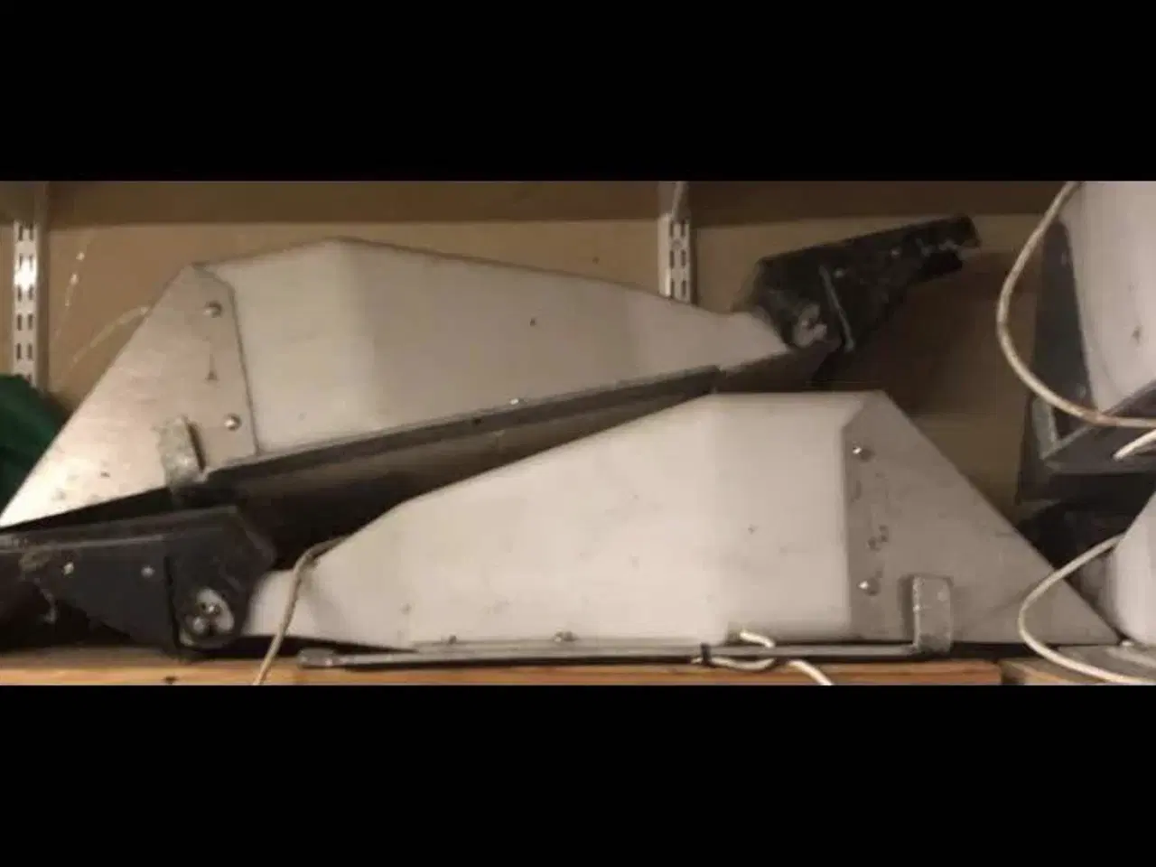 Billede 1 - Heste foder automat kan bruges til andre dyr også