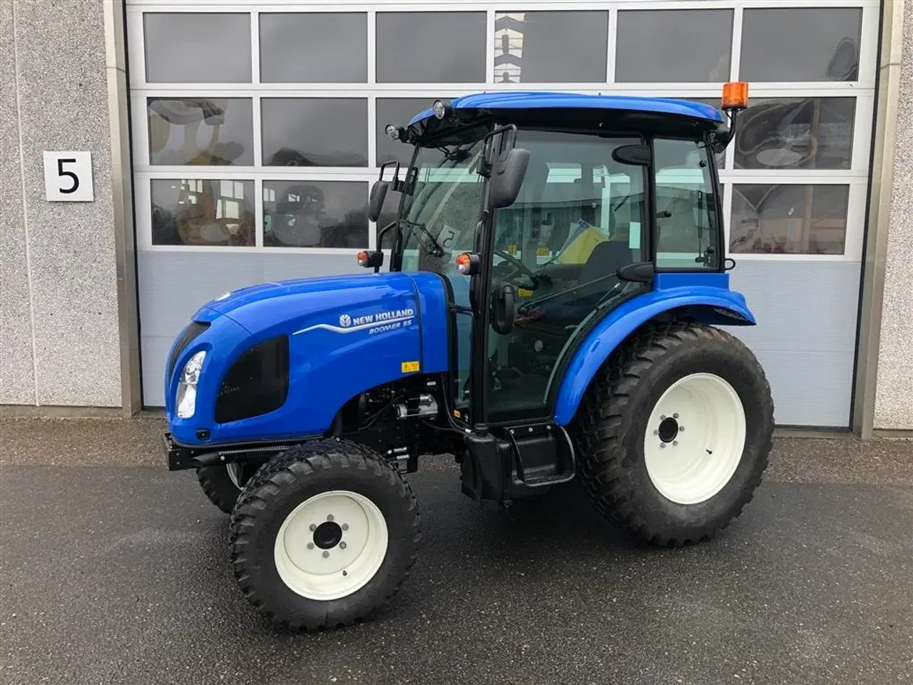 Billede 2 - New Holland Boomer 55
