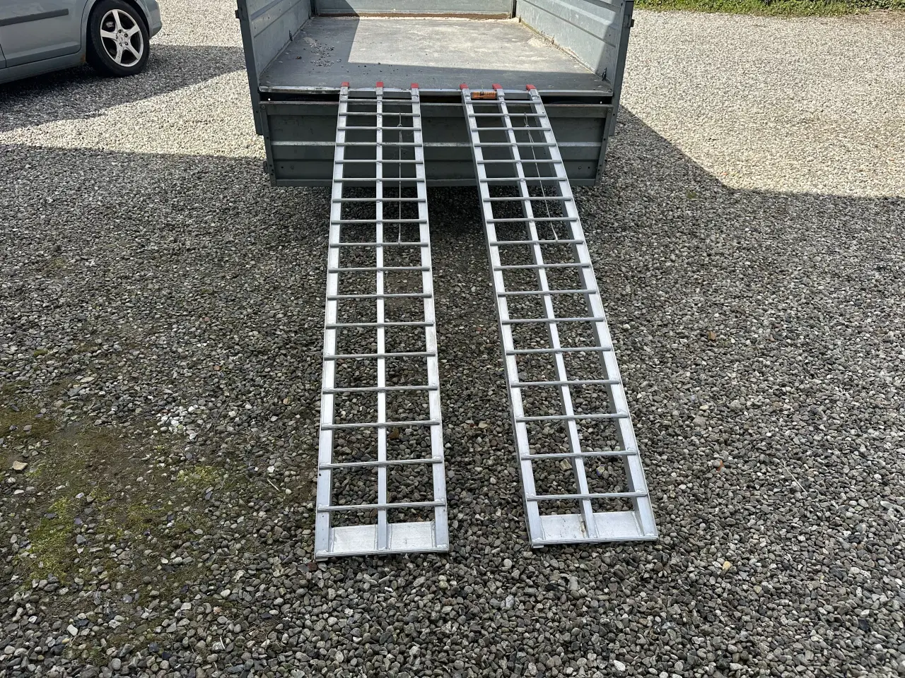 Billede 2 - Aluramper/slisker 2 stk. Nye