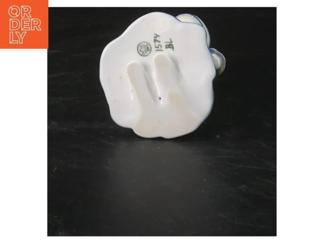 Billede 2 - Porcelænsfigur af pige fra B&G (str. 16x8 cm)