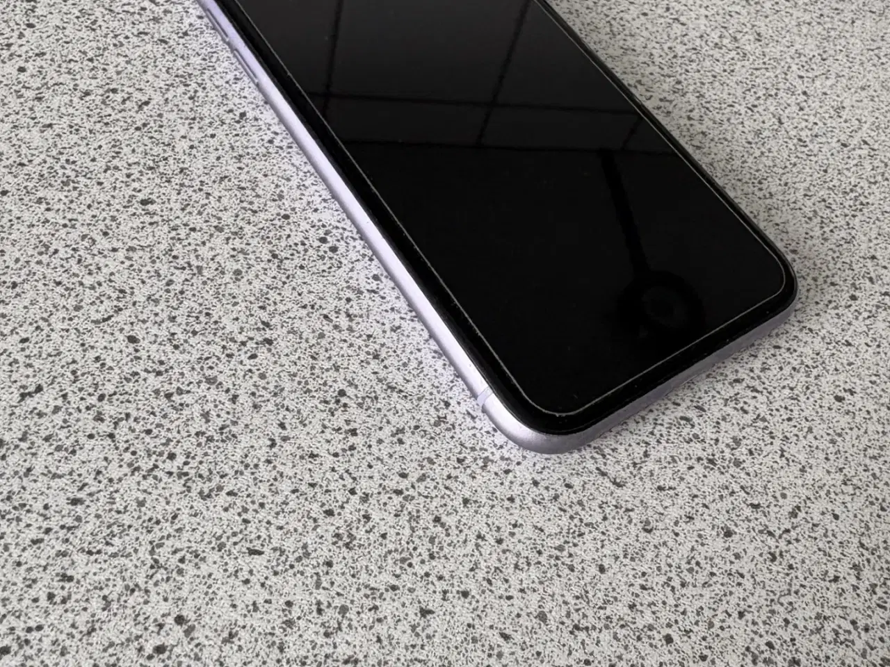 Billede 3 - iPhone 11 sælges 64 GB