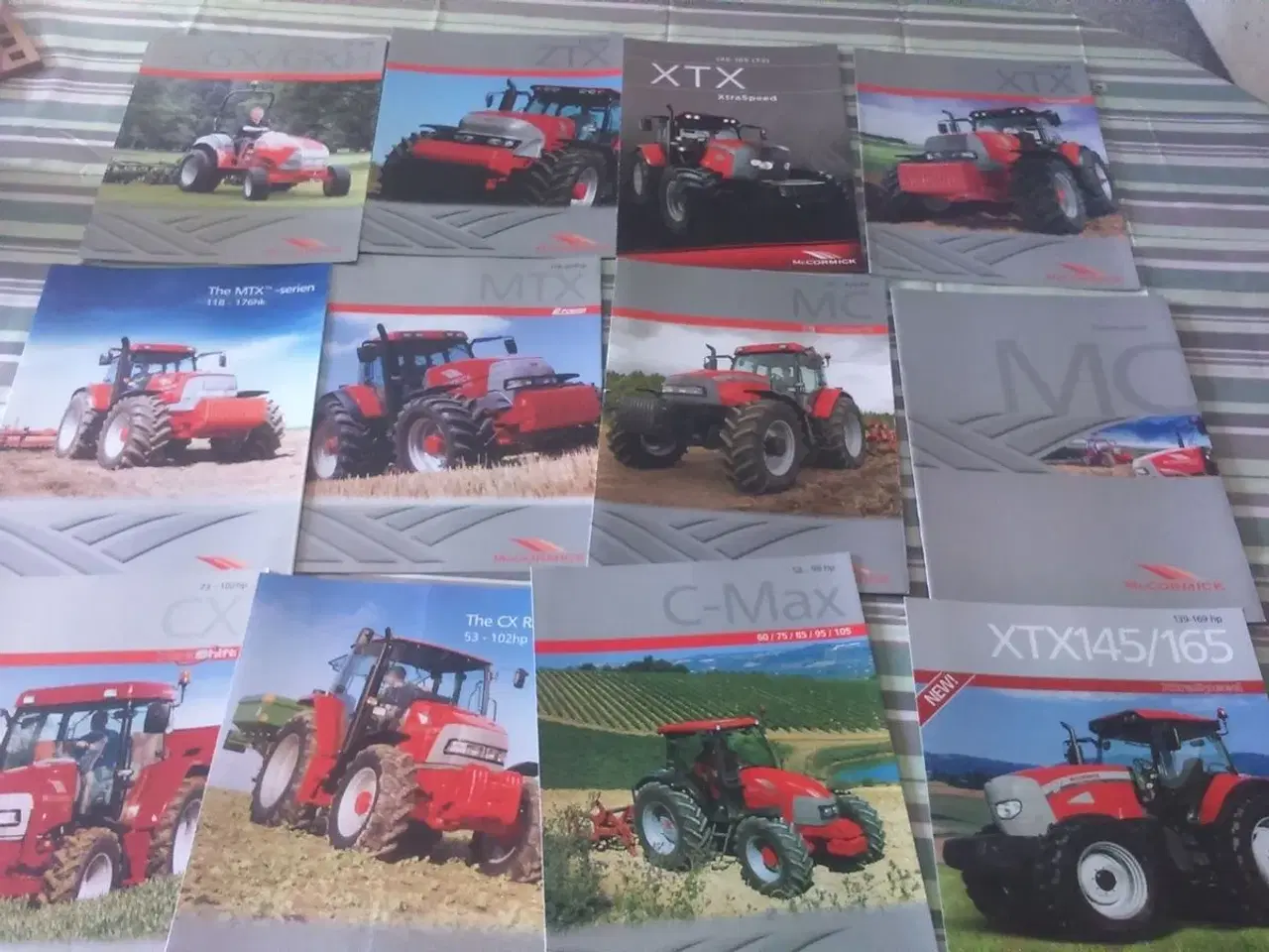 Billede 9 - Traktor og maskin brochurer sælges/byttes
