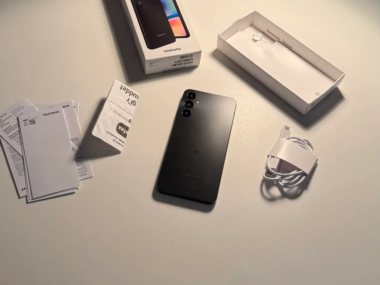 Billede 4 - samsung telefon som ny 64 gb 