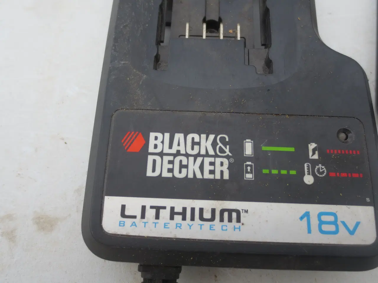 Billede 2 - 1 stk Black&Decker Lader og Lithium Batteri 18 Vol