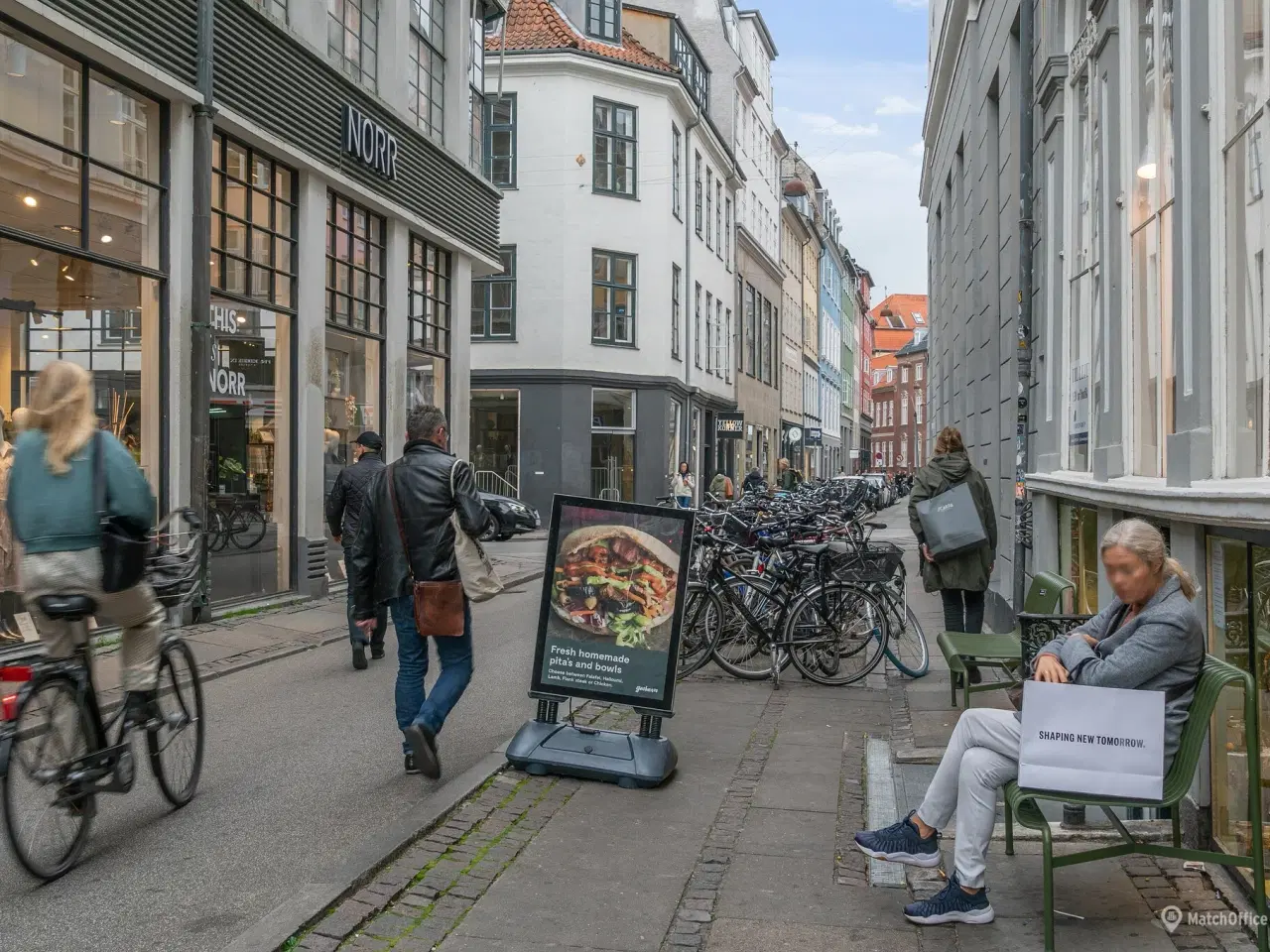 Billede 10 - 120 kvm. butik til leje København K - evt. frisør. cafe etc.