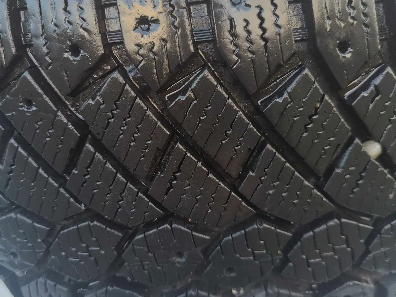 Billede 7 - Vinterhjul 18" - bolte 5x112 - dæk 215x55