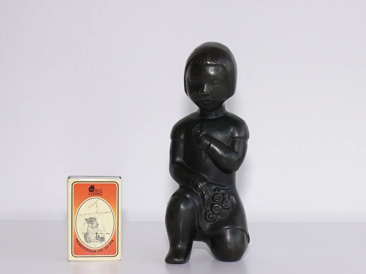 Billede 2 - Ældre figur i massiv patineret bronze fra ca. 1930