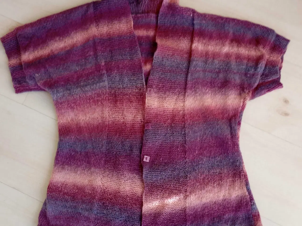 Billede 1 - Hjemme strik trøje. M/L